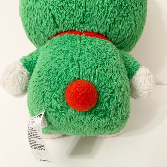 Uniqlo Doreamon Green Plush Stuffed Animal - Picture 6 of 14